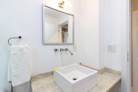 Apartamento à venda com 90m², 3 quartos e 1 vagaBanheiro 1