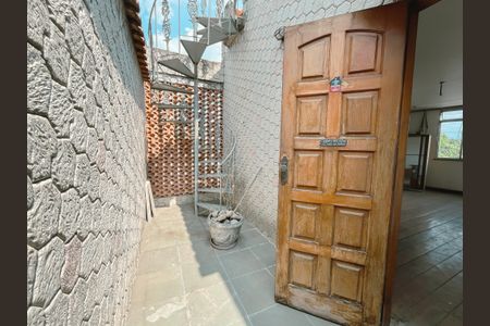 Casa para alugar com 120m², 2 quartos e 1 vagaÁrea comum