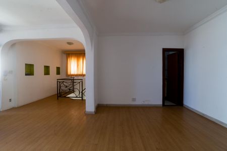 Apartamento para alugar com 184m², 3 quartos e 2 vagasSala 2