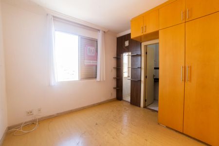 Apartamento para alugar com 184m², 3 quartos e 2 vagasSuíte