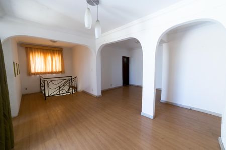 Apartamento para alugar com 184m², 3 quartos e 2 vagasSala 2