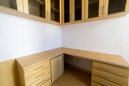 Apartamento para alugar com 184m², 3 quartos e 2 vagasQuarto 2