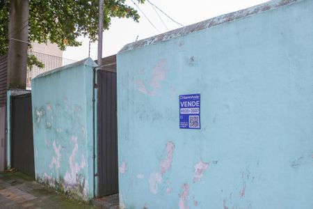 Casa à venda com 250m², 4 quartos e 3 vagasFachada