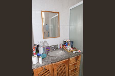 Casa à venda com 250m², 4 quartos e 3 vagasBanheiro