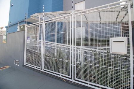 Apartamento para alugar com 45m², 2 quartos e 1 vaga Apartamento para alugar com 45m², 2 quartos e 1 vagaFachada + Placa