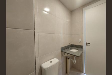 Apartamento para alugar com 48m², 2 quartos e 1 vaga Apartamento para alugar com 48m², 2 quartos e 1 vagaBanheiro 2