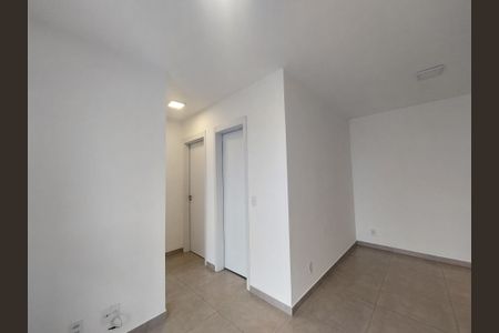 Sala de apartamento para alugar com 2 quartos, 48m² em Jardim Santo Antoninho, São Paulo