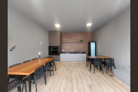 Apartamento para alugar com 48m², 2 quartos e 1 vaga Apartamento para alugar com 48m², 2 quartos e 1 vagaÁrea comum - Churrasqueira 1