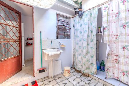 Casa para alugar com 60m², 2 quartos e 3 vagasLavanderia