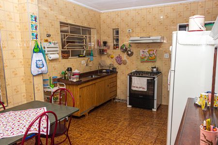 Casa à venda com 166m², 4 quartos e 2 vagasCozinha