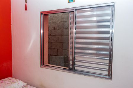 Casa à venda com 166m², 4 quartos e 2 vagasQuarto 2