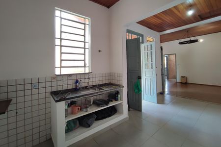 Casa para alugar com 250m², 3 quartos e 1 vaga Casa para alugar com 250m², 3 quartos e 1 vagaCozinha