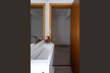 Casa para alugar com 220m², 3 quartos e 3 vagasLavabo 1