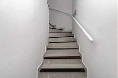 Casa para alugar com 220m², 3 quartos e 3 vagasAceso para o piso