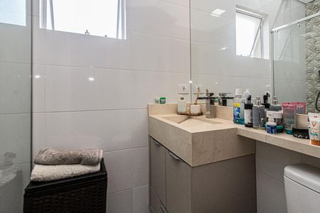 Casa para alugar com 220m², 3 quartos e 3 vagasBanheiro da Suíte