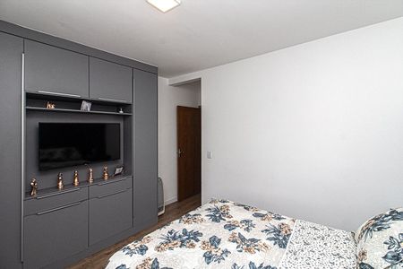 Casa para alugar com 220m², 3 quartos e 3 vagasSuíte