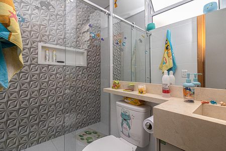 Casa para alugar com 220m², 3 quartos e 3 vagasBanheiro Social