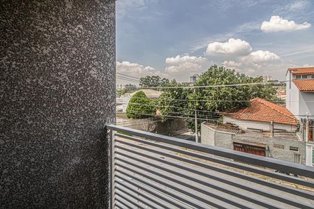 Casa para alugar com 220m², 3 quartos e 3 vagasSacada na suíte