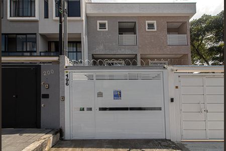 Casa para alugar com 220m², 3 quartos e 3 vagasFachada