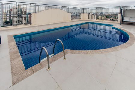 Apartamento à venda com 60m², 3 quartos e 1 vagaÁrea comum - Piscina