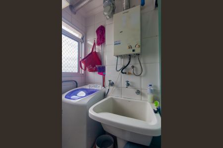 Apartamento à venda com 60m², 3 quartos e 1 vagaÁrea de Serviço