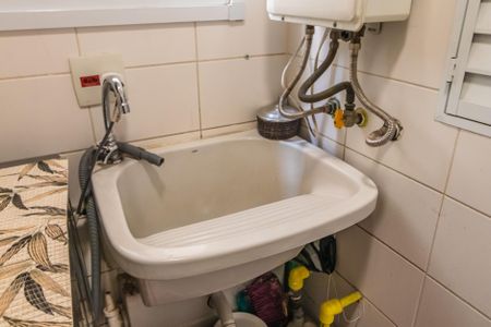 Apartamento à venda com 85m², 2 quartos e 2 vagasÁrea de Serviço