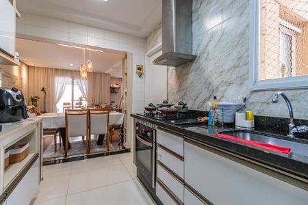 Apartamento à venda com 85m², 2 quartos e 2 vagasCozinha