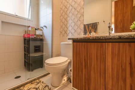 Apartamento à venda com 85m², 2 quartos e 2 vagasSuíte Banheiro