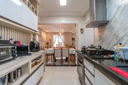 Apartamento à venda com 85m², 2 quartos e 2 vagasCozinha
