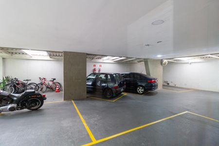 Apartamento à venda com 93m², 3 quartos e 1 vaga Apartamento à venda com 93m², 3 quartos e 1 vagaGaragem