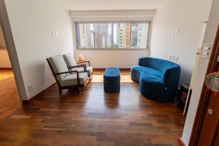 Apartamento à venda com 93m², 3 quartos e 1 vaga Apartamento à venda com 93m², 3 quartos e 1 vagaSala