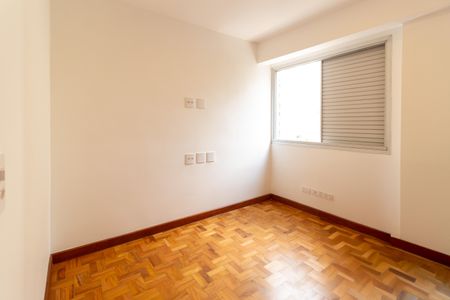 Apartamento à venda com 93m², 3 quartos e 1 vaga Apartamento à venda com 93m², 3 quartos e 1 vagaQuarto 2