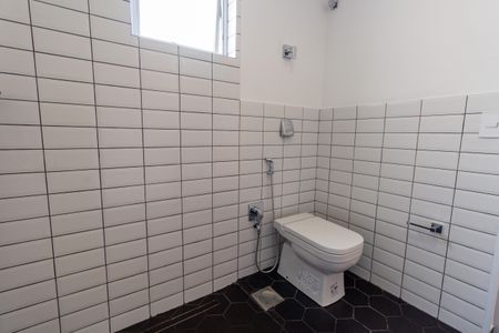 Apartamento à venda com 93m², 3 quartos e 1 vaga Apartamento à venda com 93m², 3 quartos e 1 vagaBanheiro das Suítes