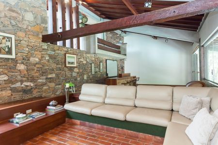 Casa de condomínio à venda com 450m², 3 quartos e 3 vagassala da lareira