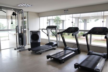 Apartamento para alugar com 65m², 2 quartos e 2 vagasÁrea comum - Academia