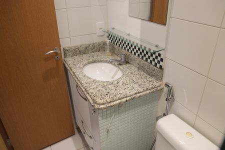 Apartamento para alugar com 65m², 2 quartos e 2 vagasBanheiro da Suíte