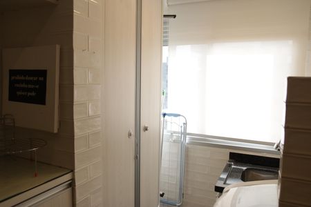Apartamento para alugar com 65m², 2 quartos e 2 vagasCozinha e Área de Serviço