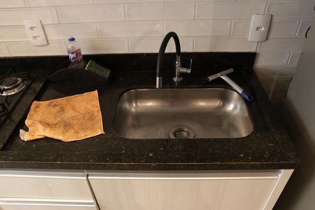 Apartamento para alugar com 65m², 2 quartos e 2 vagasCozinha e Área de Serviço