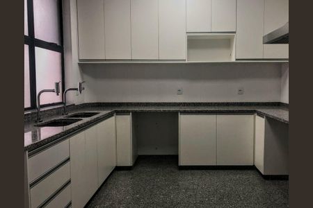 Apartamento para alugar com 442m², 4 quartos e 5 vagasCozinha