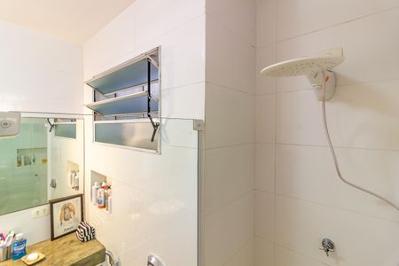 Apartamento à venda com 77m², 2 quartos e sem vagaBanheiro