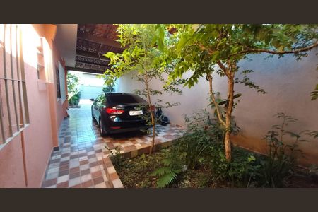 Casa à venda com 240m², 2 quartos e 4 vagasÁrea Externa