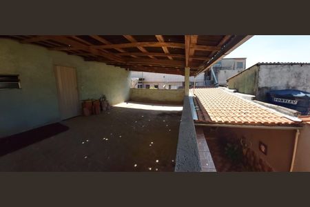 Casa à venda com 240m², 2 quartos e 4 vagasÁrea Externa