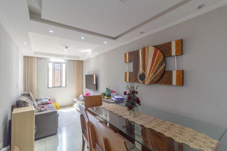 Apartamento à venda com 58m², 2 quartos e 1 vagaSala