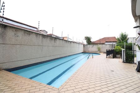 Apartamento à venda com 120m², 2 quartos e 2 vagasÁrea comum - Piscina