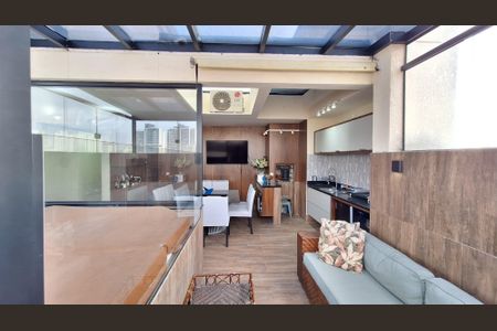 Apartamento à venda com 120m², 2 quartos e 2 vagasJacuzzi