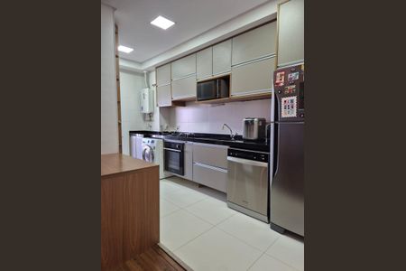 Apartamento para alugar com 77m², 2 quartos e 1 vagaCozinha