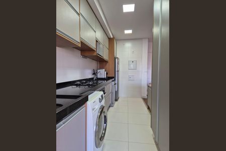 Apartamento para alugar com 77m², 2 quartos e 1 vagaCozinha e Área de Serviço