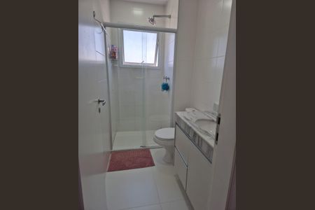 Apartamento para alugar com 77m², 2 quartos e 1 vagaBanheiro 2