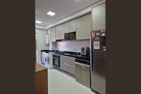 Apartamento para alugar com 77m², 2 quartos e 1 vagaCozinha