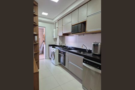 Apartamento para alugar com 77m², 2 quartos e 1 vagaCozinha